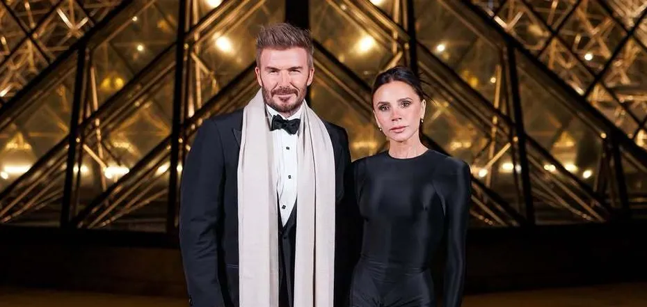 Victoria Beckham stunned with her choice of dress for a date with her husband in Paris